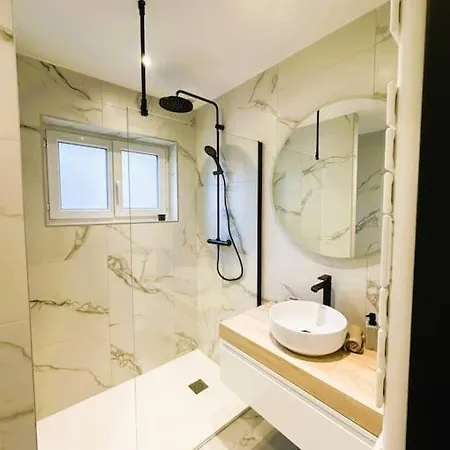 L'escapade Des Privilegies Амьен